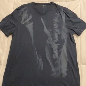 Calvin Klein T Shirt